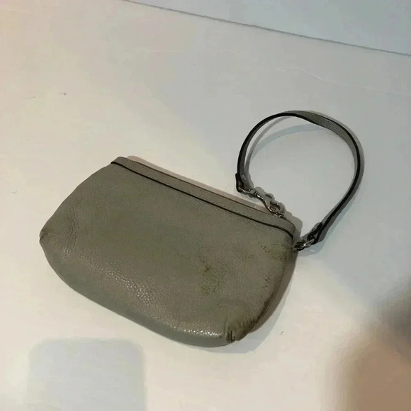 Coach Wristlet Leather Grey - Picture 4 of 5